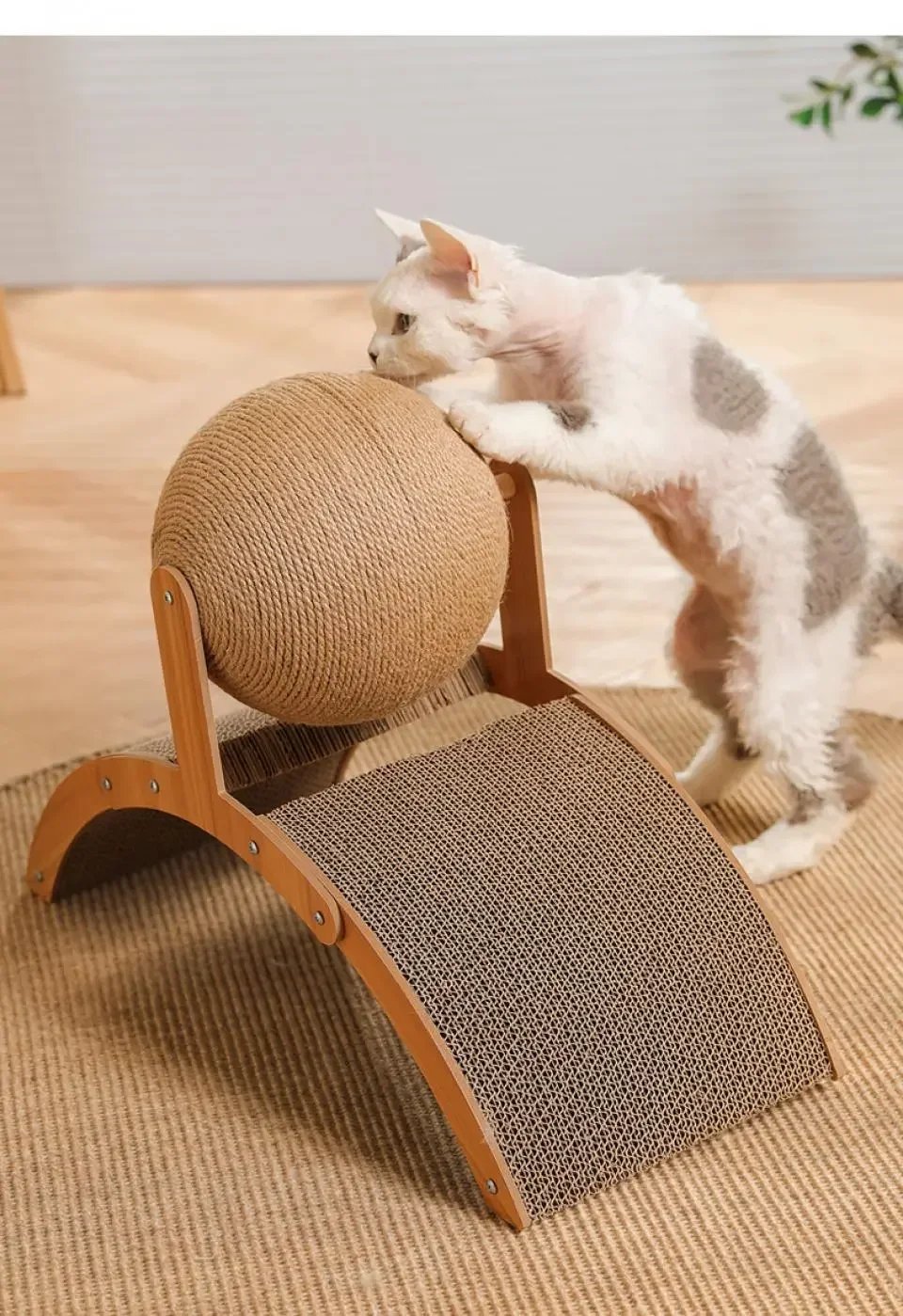 Boule à gratter pour chat en bois 2 en 1, planche à gratter en sisal, grattoir à patte en bois massif pour chats Boule à gratter pour chat en bois 2 en 1, planche à gratter en sisal, grattoir à patte en bois massif pour chats