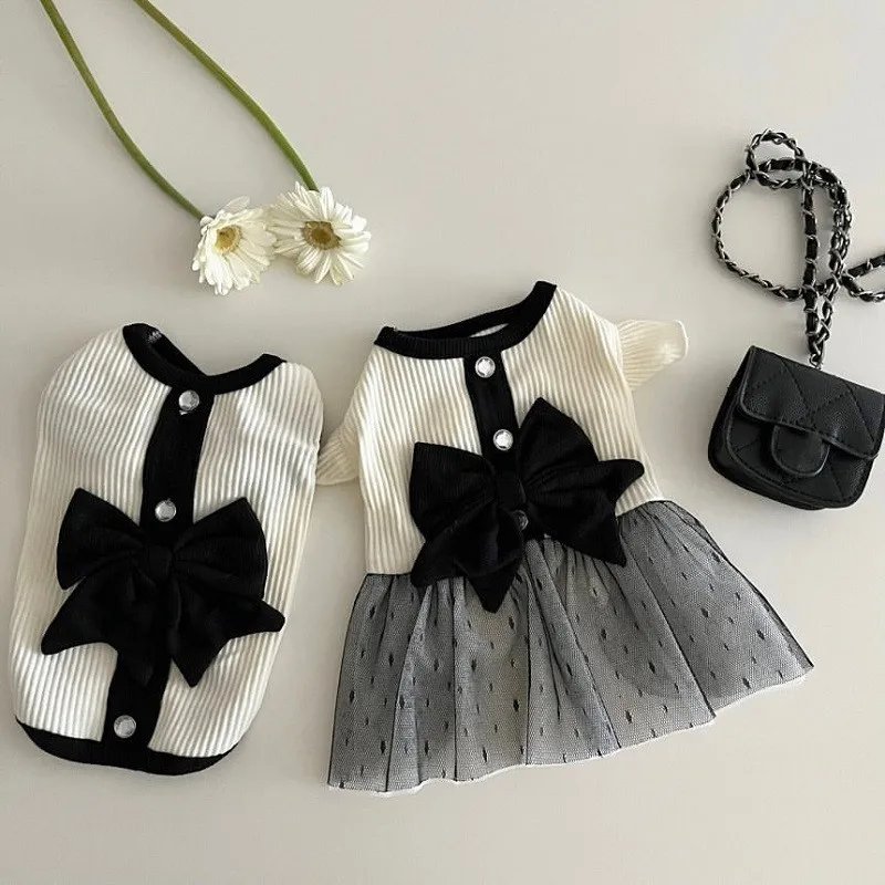 Robe de luxe pour petits chiens, vêtements d'été pour chiots, jupe en dentelle avec nœud, t-shirt pour chien noir et blanc, costume pour chien pour filles, émail Chihuahua
