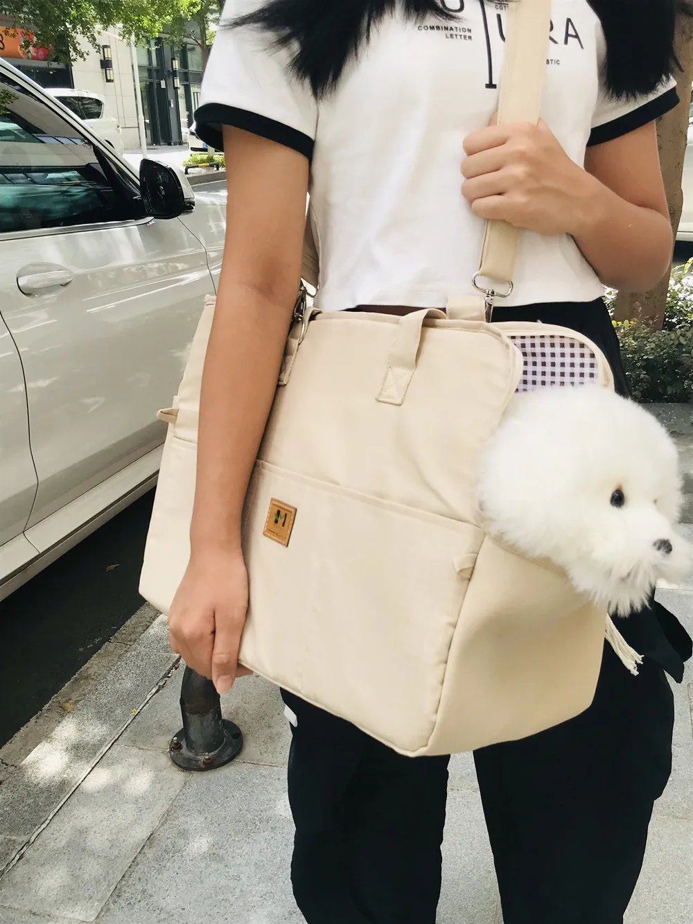 Sac à bandoulière portable pour animaux de compagnie, sac à main pour chien, siège de voiture non suspendu, produits sûrs pour animaux de compagnie, chat, petit chien Sac à bandoulière portable pour animaux de compagnie, sac à main pour chien, siège de voiture non suspendu, produits sûrs pour animaux de compagnie, chat, petit chien